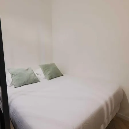 Modern - 2br 6p - Montorgueil
