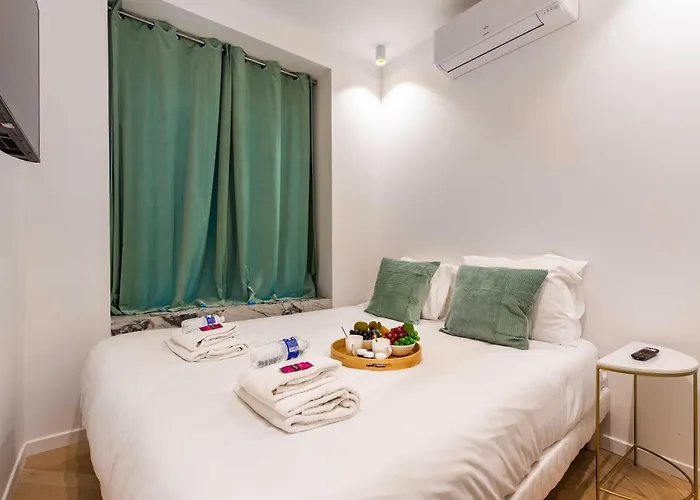 Modern - 2br 6p - Montorgueil *