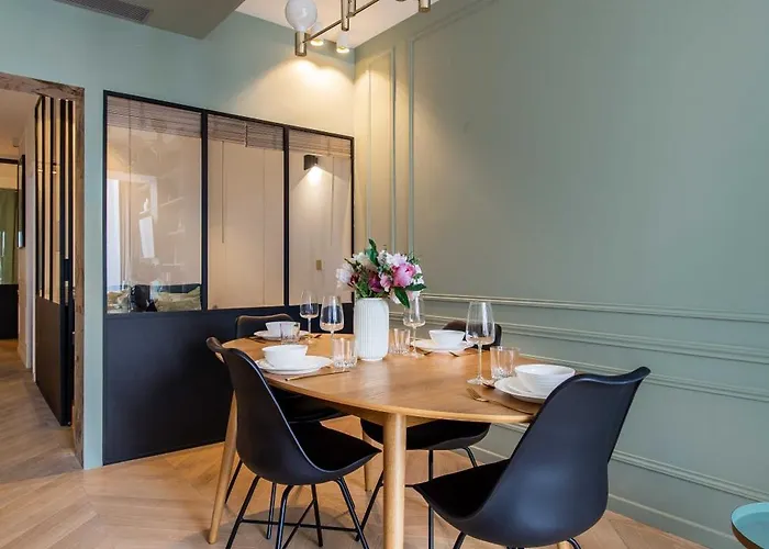 Modern - 2br 6p - Montorgueil Paris